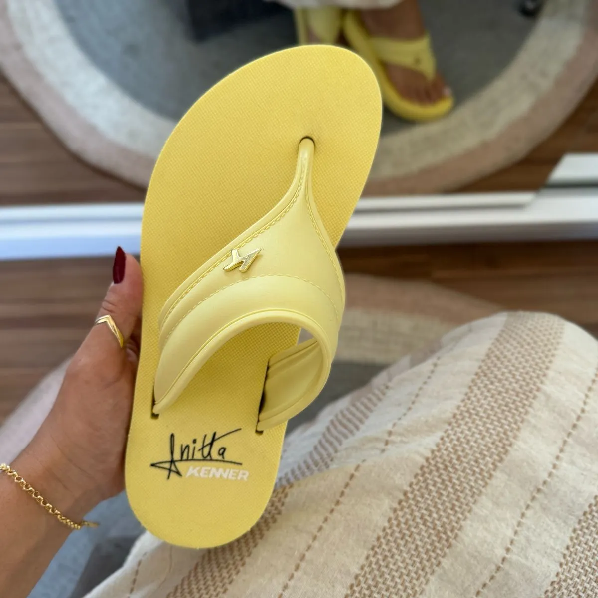 Chinelo Kenner Anitta Kyra Feminino • 33/34 Ao 39/40  •