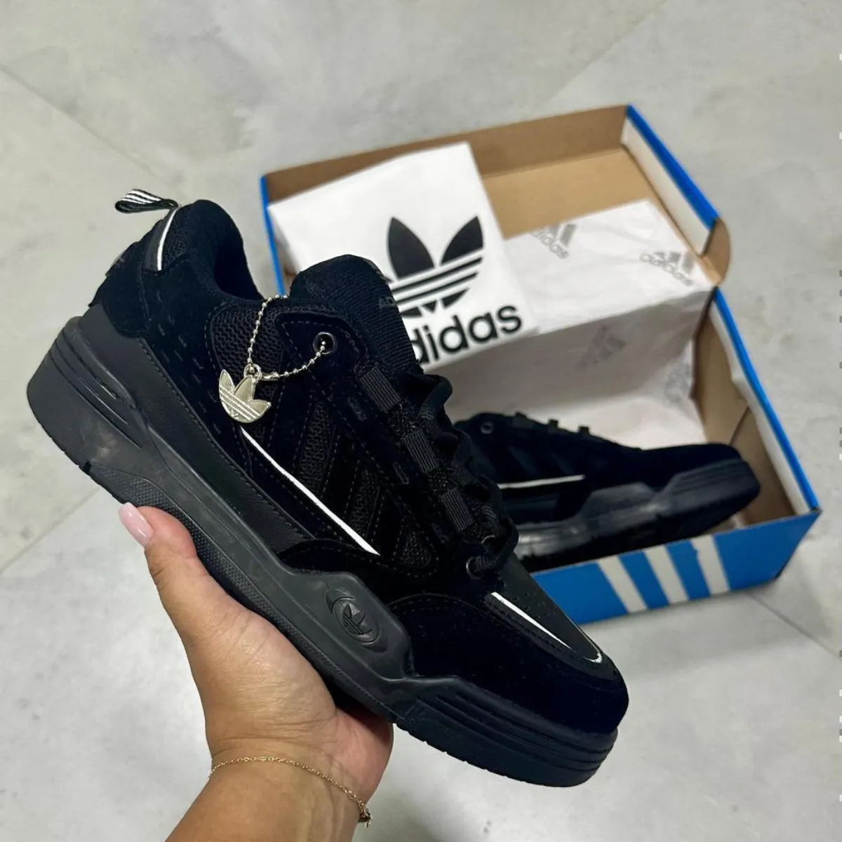 Tênis Adidas Adi 2000 Premium • 38 Ao 43 •