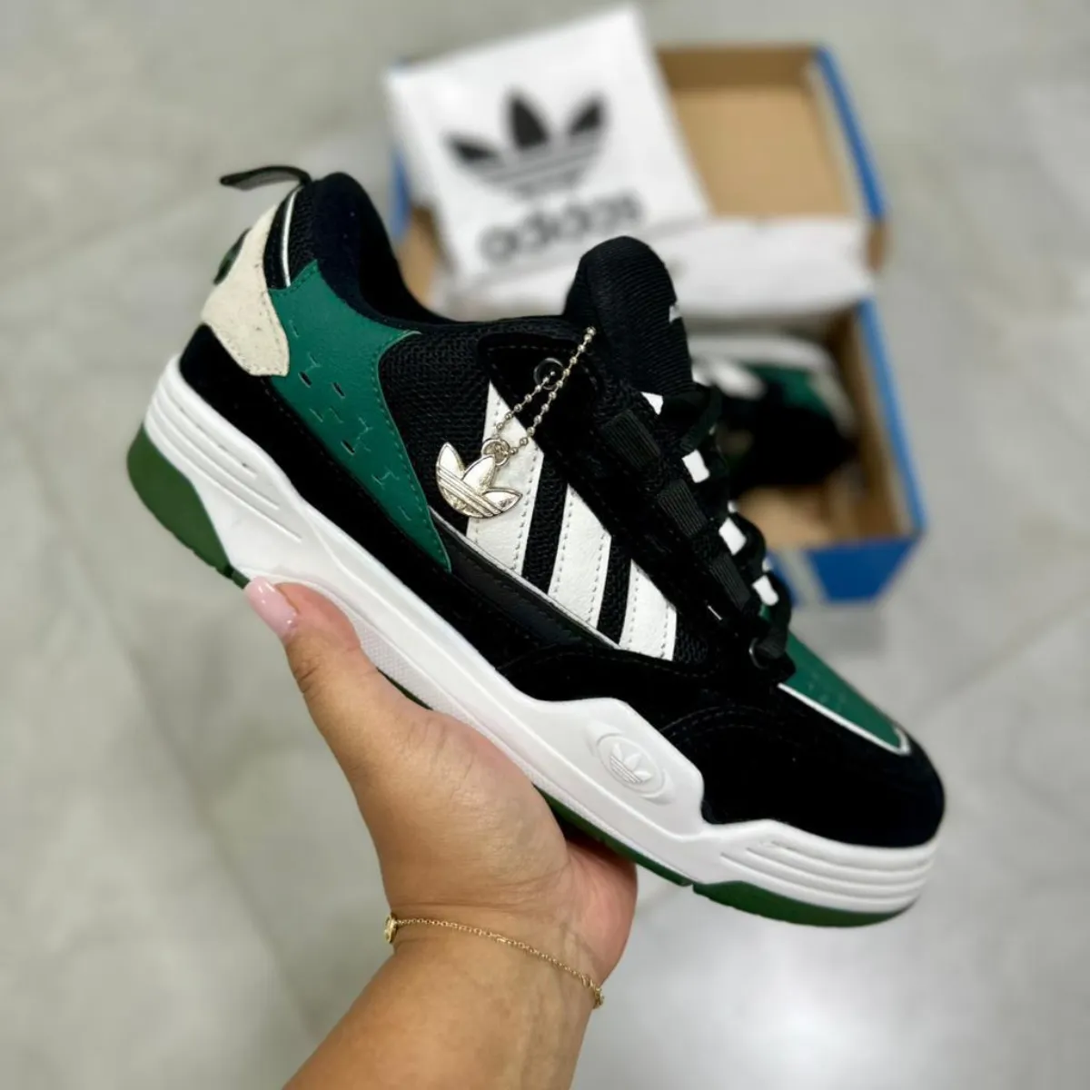 Tênis Adidas Adi 2000 Premium • 38 Ao 43 •