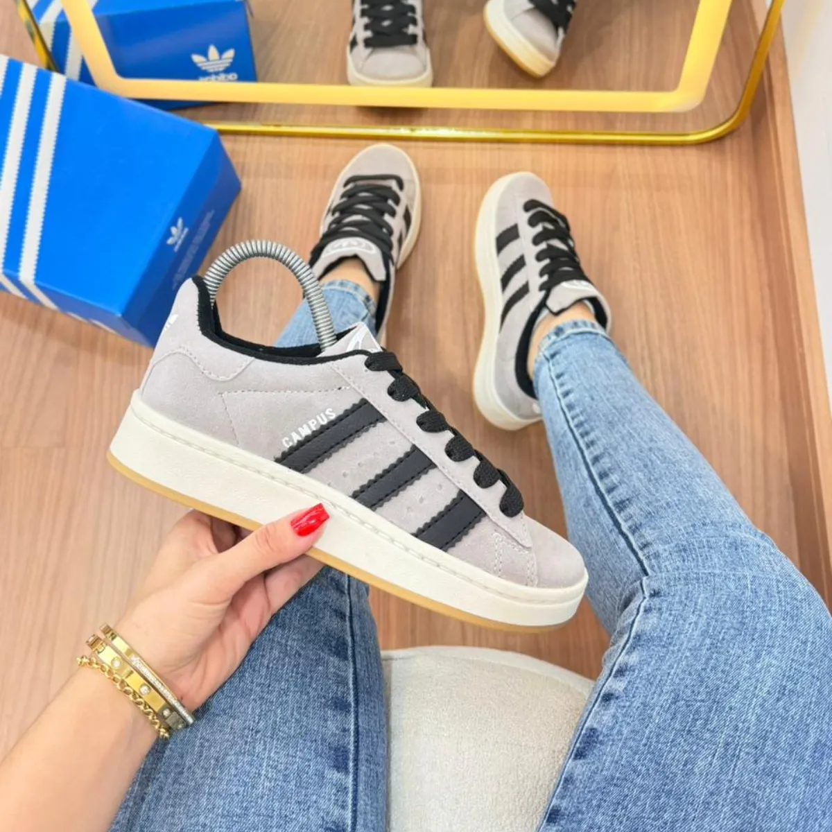 Tênis Adidas Campos • Feminino • 34 ao 39 •
