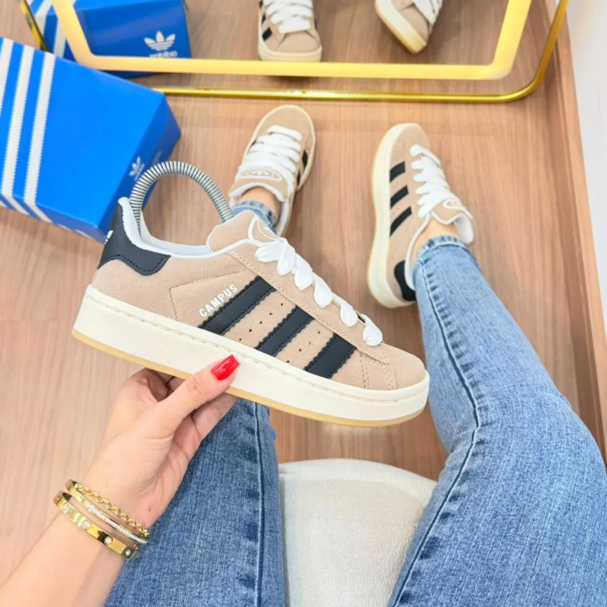 Tênis Adidas Campos • Feminino • 34 ao 39 •