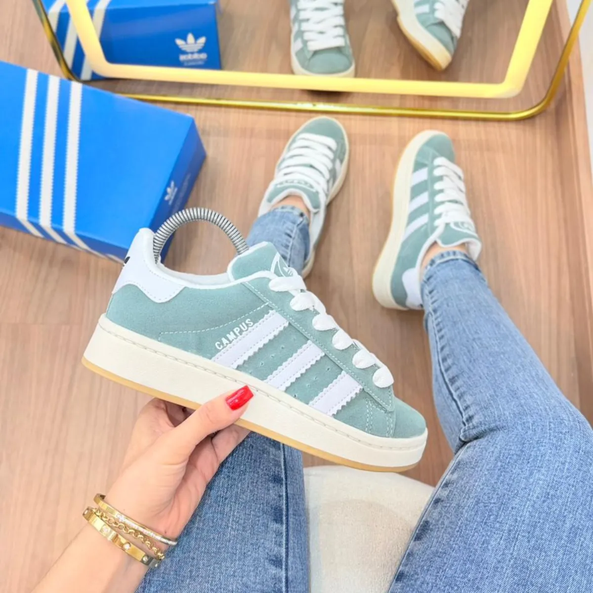 Tênis Adidas Campos • Feminino • 34 ao 39 •