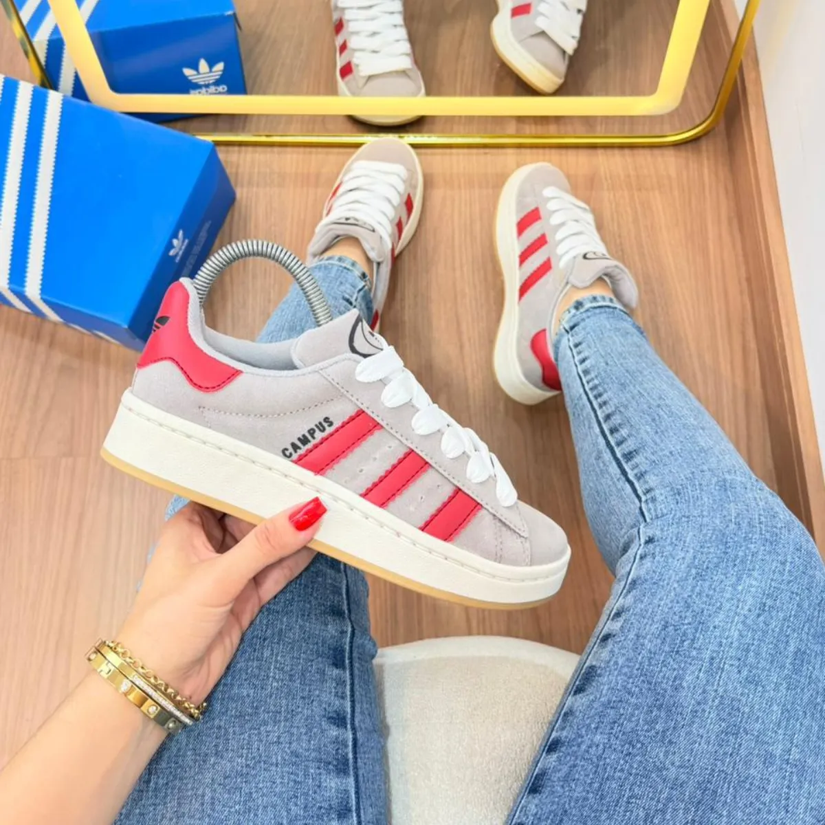 Tênis Adidas Campos • Feminino • 34 ao 39 •