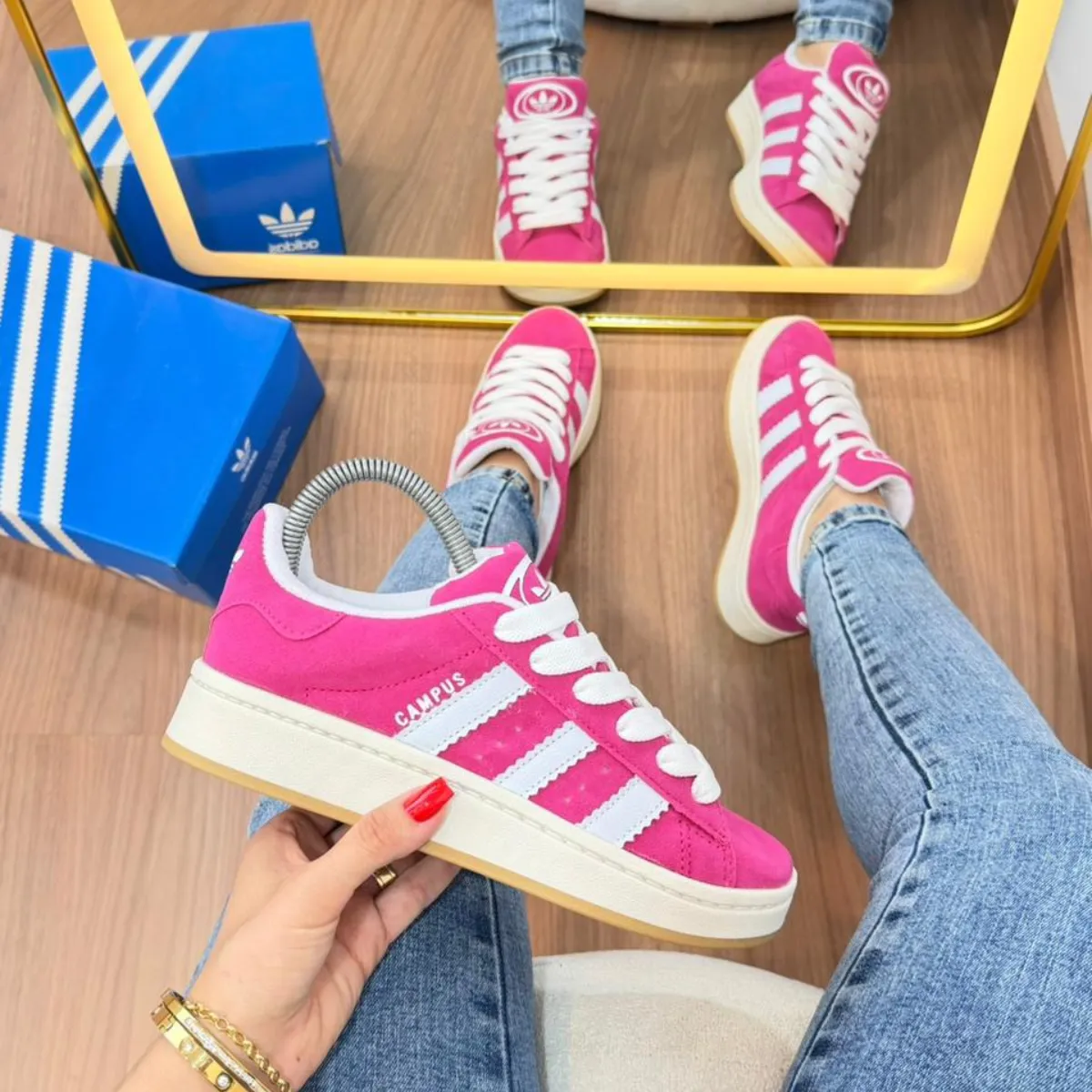 Tênis Adidas Campos • Feminino • 34 ao 39 •