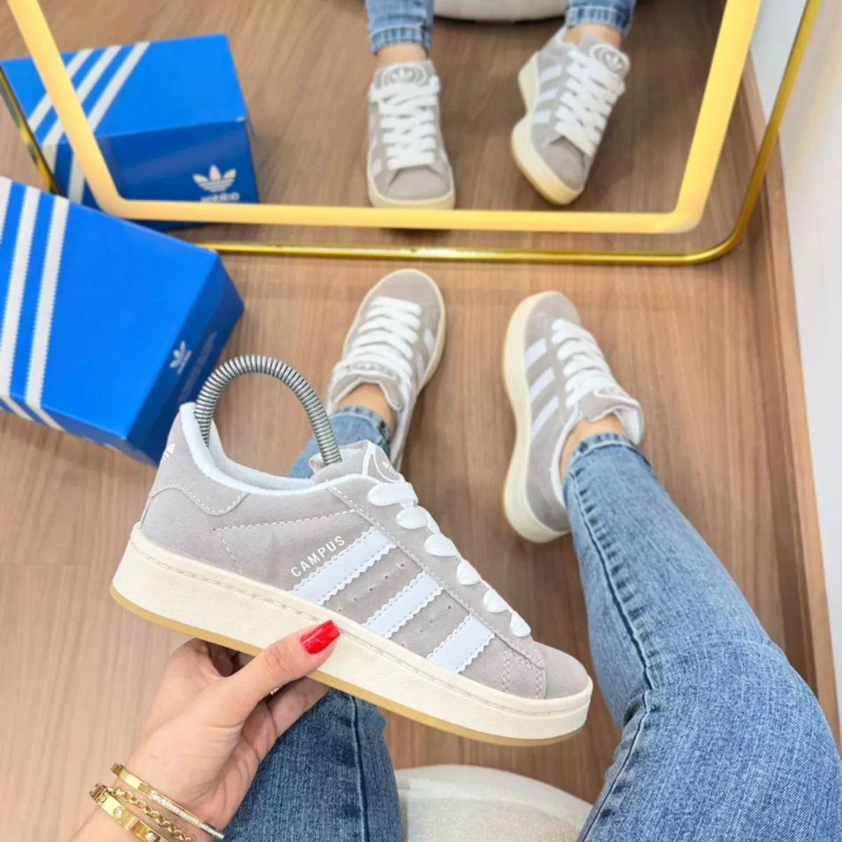 Tênis Adidas Campos • Feminino • 34 ao 39 •