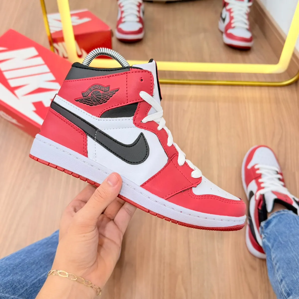 Tênis Air Jordan • Masculino • 38 ao 43 •