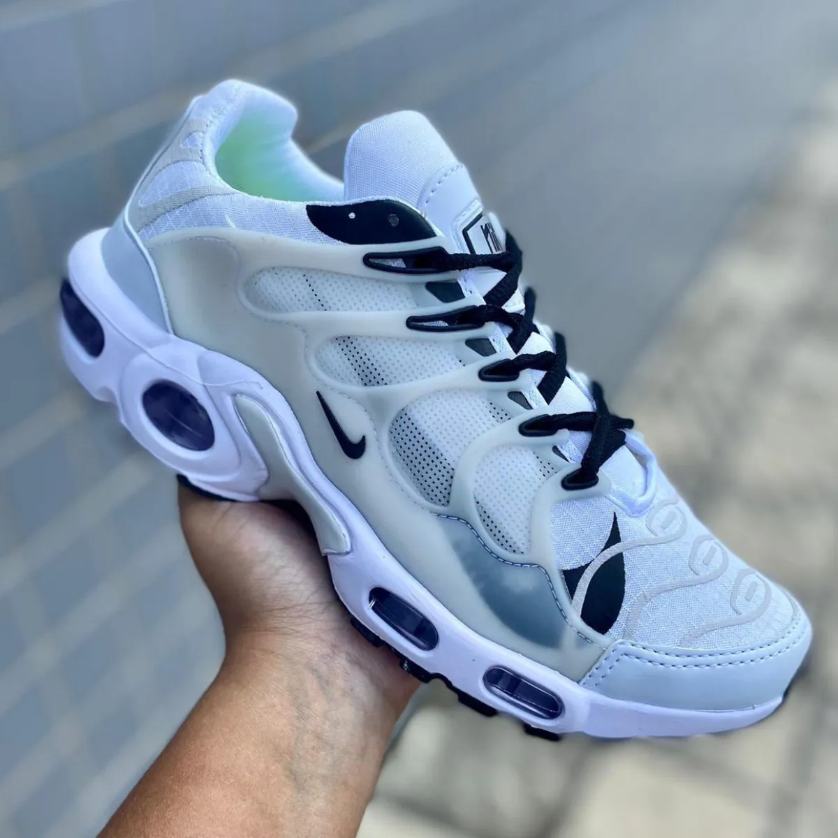 Tênis Nike TS Premium •