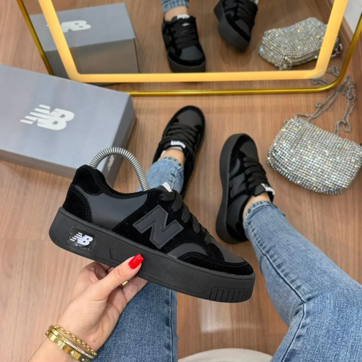 Tênis New Balance CT 303 Premium • 34 Ao 39