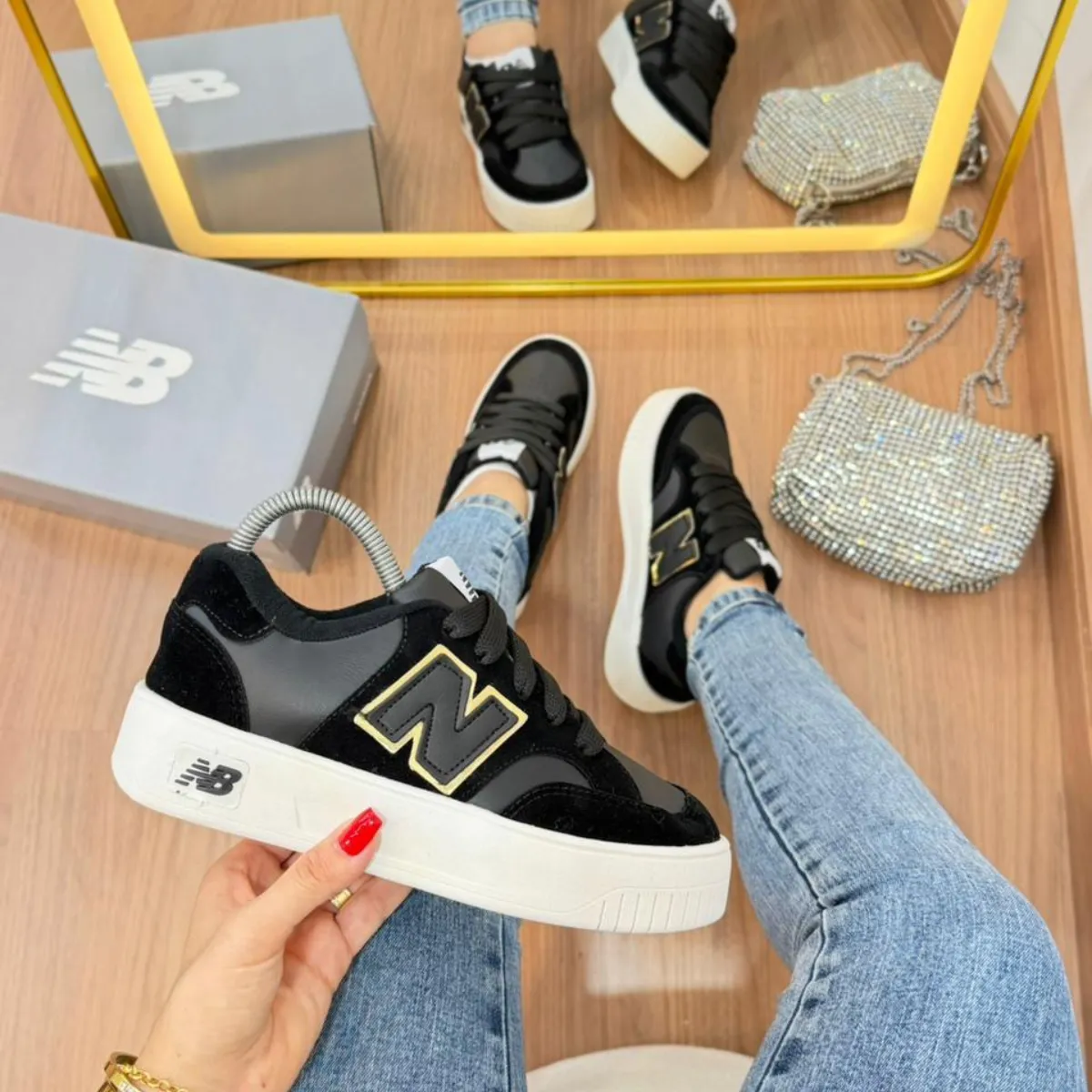 Tênis New Balance CT 303 Premium • 34 Ao 39
