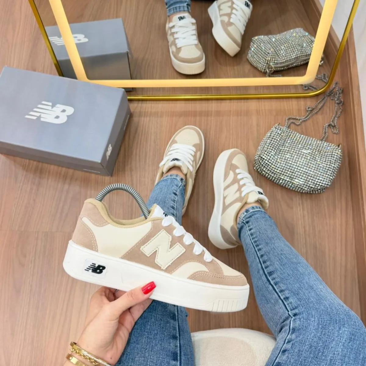 Tênis New Balance CT 303 Premium • 34 Ao 39