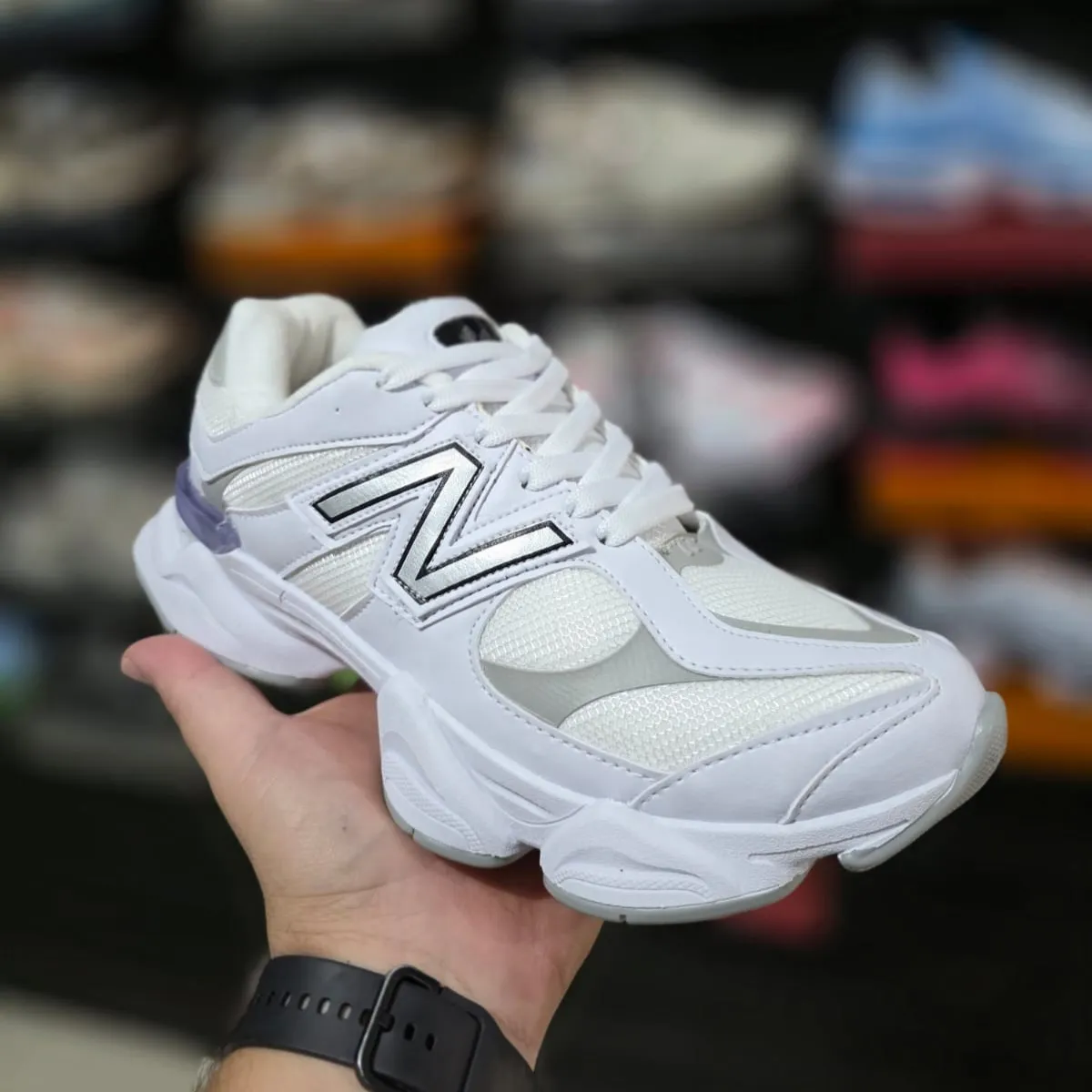 Tênis New Balance 9060 Masculino  • Leve Confortável • Qualidade e Estilo