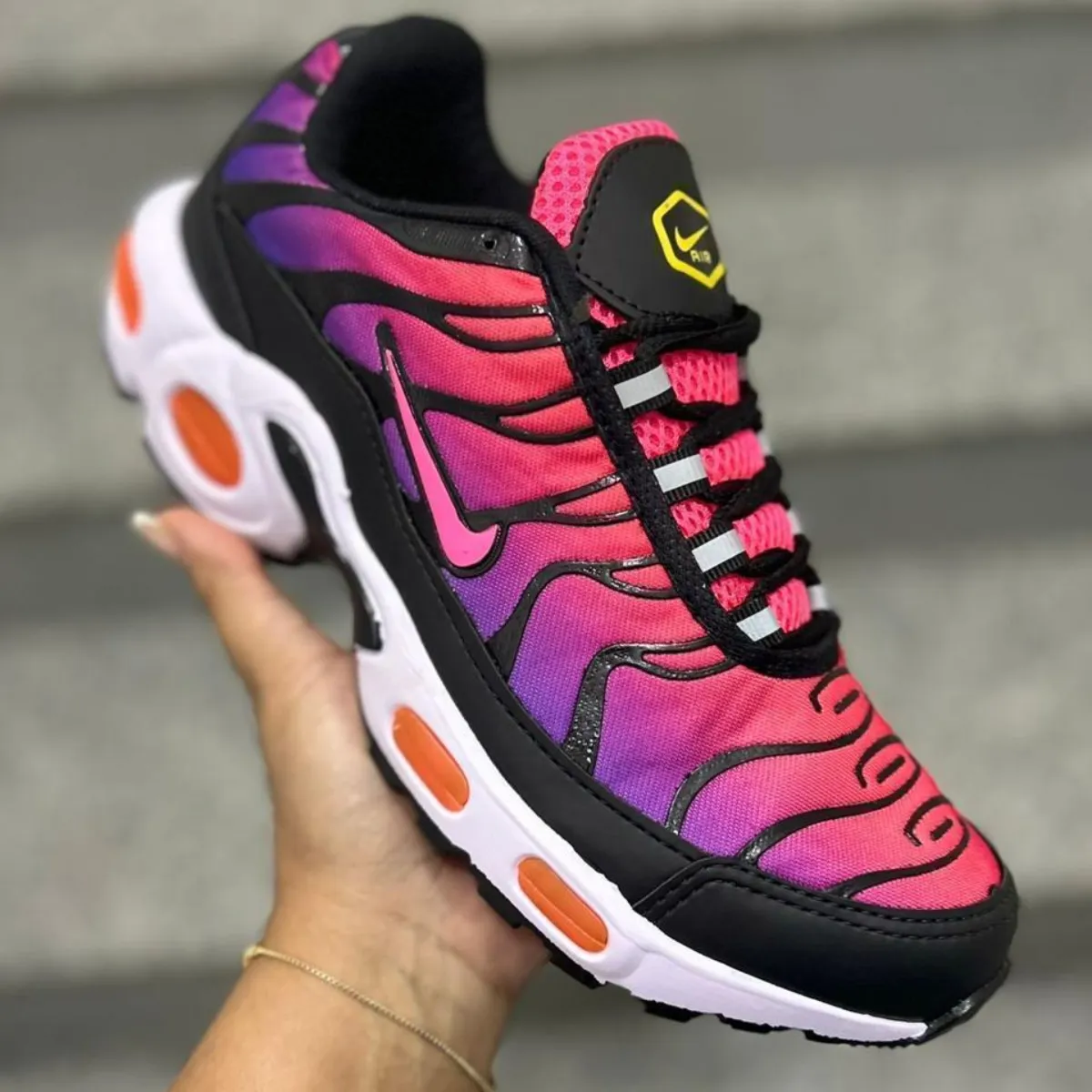 Tênis Nike TN Premium •  38 Ao 43 •