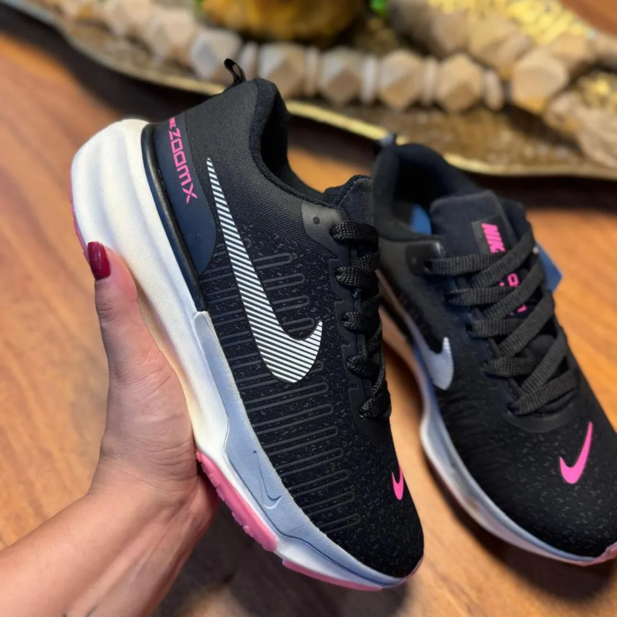 Tênis Nike ZoomX Premium Feminino • Leve Confortável Tendência 2026