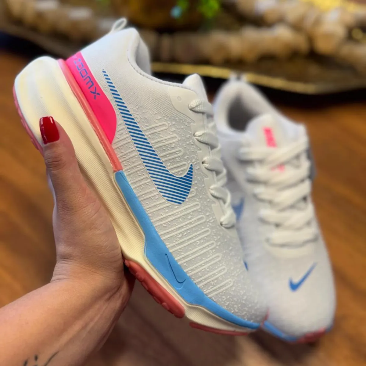 Tênis Nike ZoomX Premium Feminino • Leve Confortável Tendência 2026