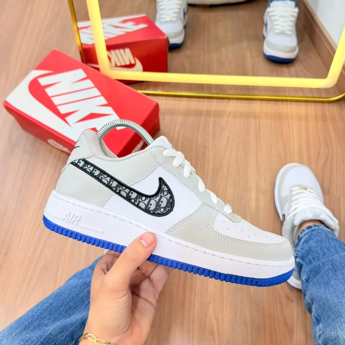 Tênis Nike Air Force • Bicolor • Masculino